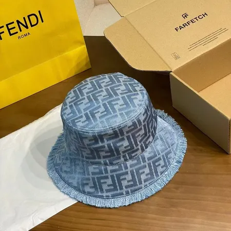 フェンディ 帽子