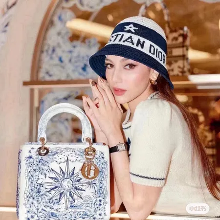 ディオール 帽子