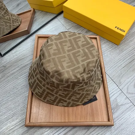 フェンディ 帽子