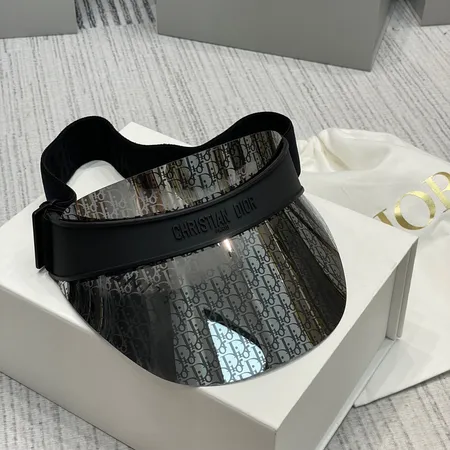 ディオール 帽子