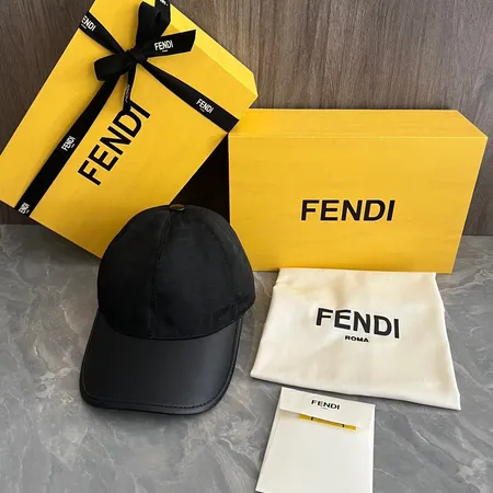 フェンディ 帽子