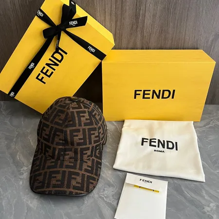 フェンディ 帽子
