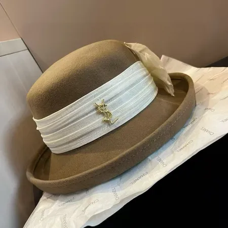 イブサンローラン 帽子