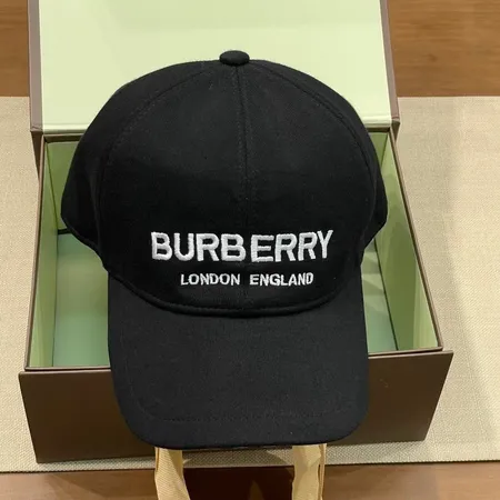 バーバリー ス 帽子