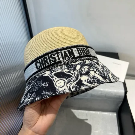 ディオール 帽子