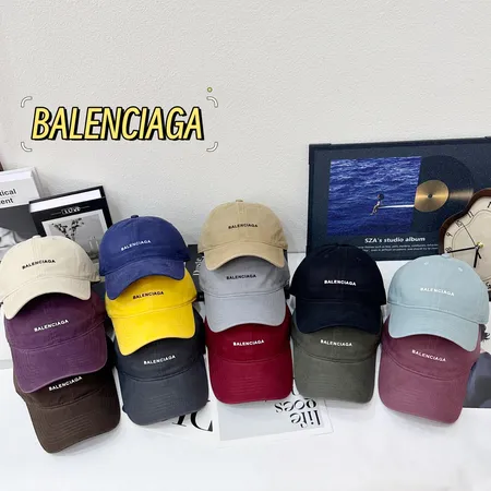バレンシアガ 帽子