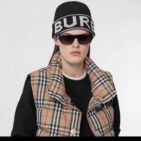 バーバリー ス 帽子