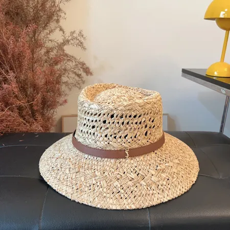 イブサンローラン 帽子