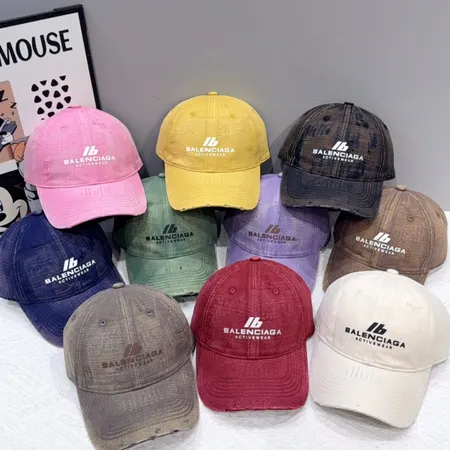 バレンシアガ 帽子
