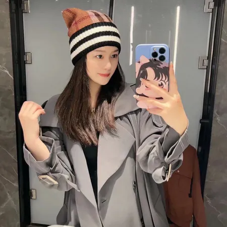 バーバリー ス 帽子