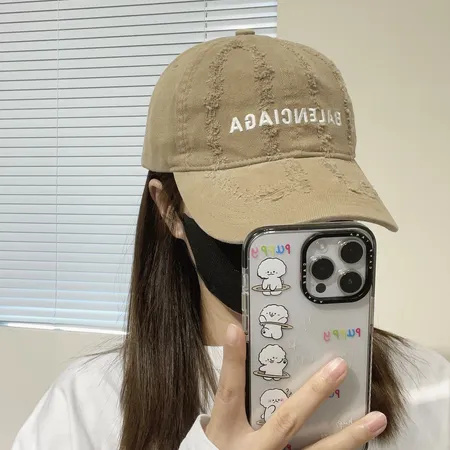 バレンシアガ 帽子