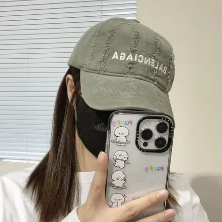 バレンシアガ 帽子