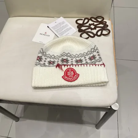 ミュウミュウ 帽子