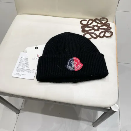 ミュウミュウ 帽子