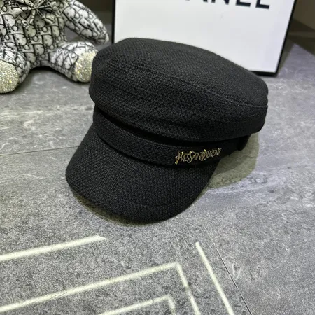 イブサンローラン 帽子