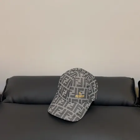 フェンディ 帽子