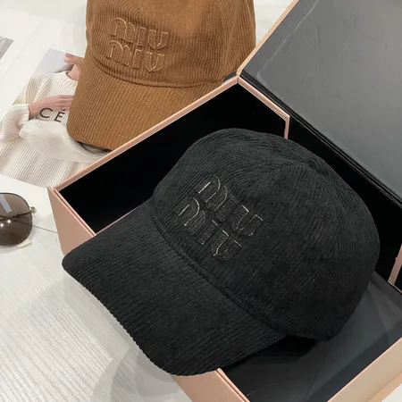 ミュウミュウ 帽子