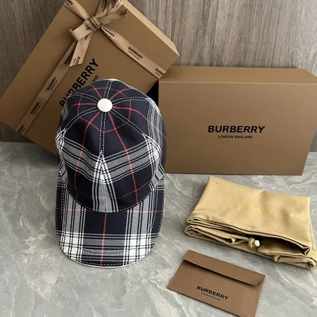 バーバリー ス 帽子