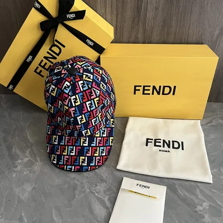 フェンディ 帽子