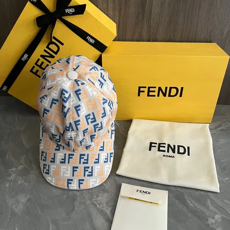 フェンディ 帽子