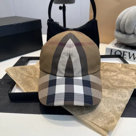 バーバリー ス 帽子