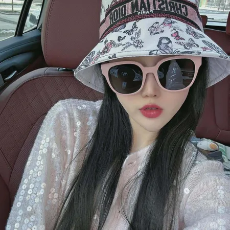 ディオール 帽子