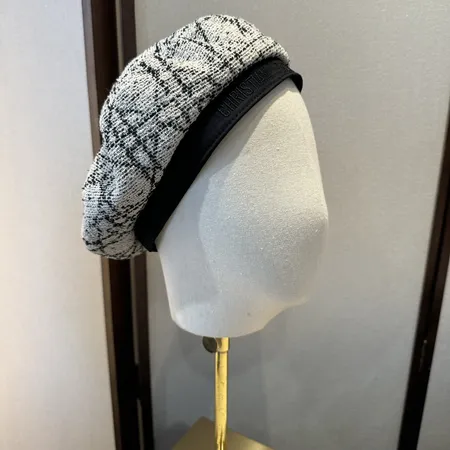ディオール 帽子