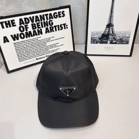 プラダ 帽子