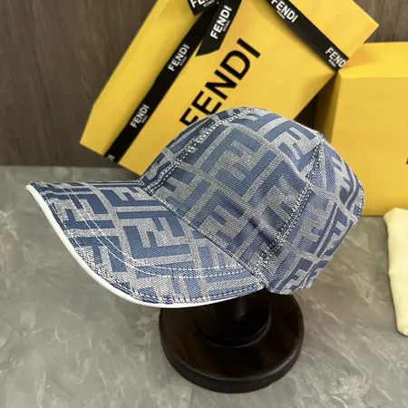 フェンディ 帽子