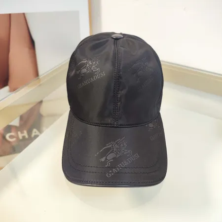 バーバリー ス 帽子