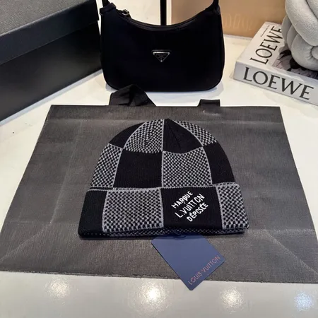 ルイヴィトン 帽子