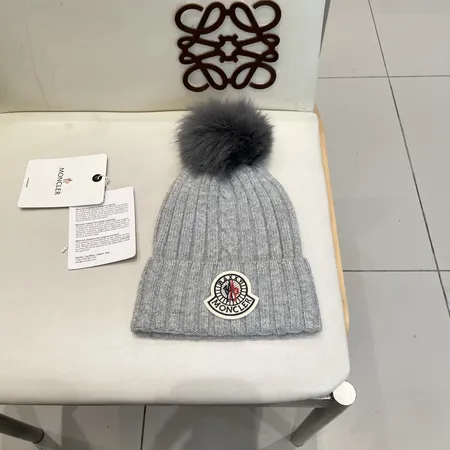 ミュウミュウ 帽子