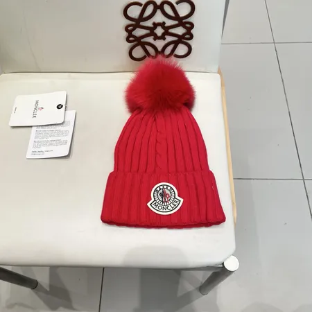 ミュウミュウ 帽子