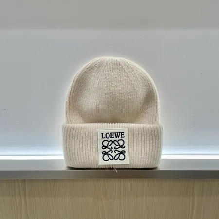 ロエベ 帽子