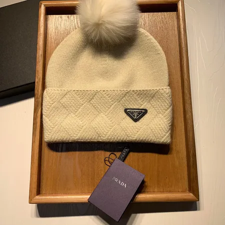 プラダ 帽子