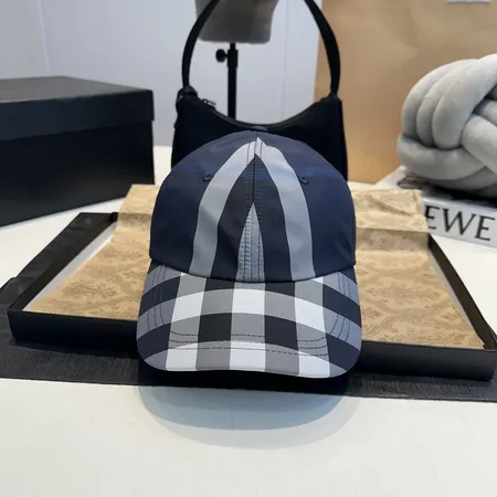 バーバリー ス 帽子