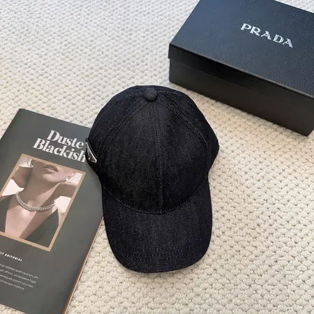 プラダ 帽子