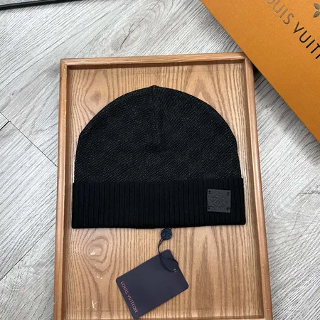 ルイヴィトン 帽子