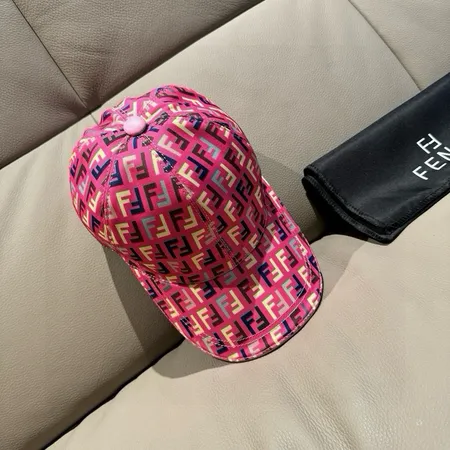 フェンディ 帽子