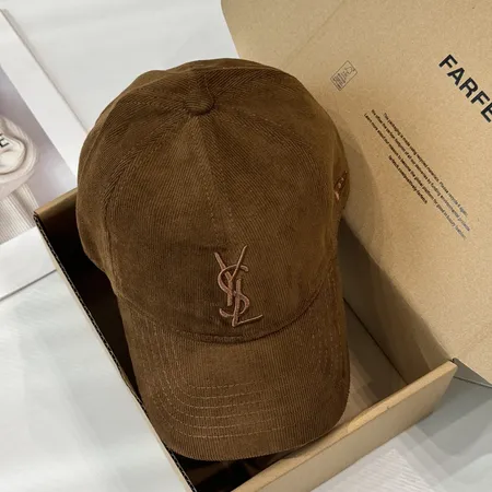 バレンシアガ 帽子