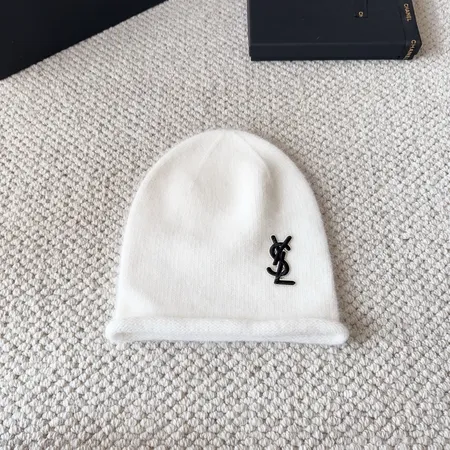 イブサンローラン 帽子
