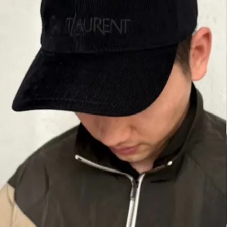 イブサンローラン 帽子