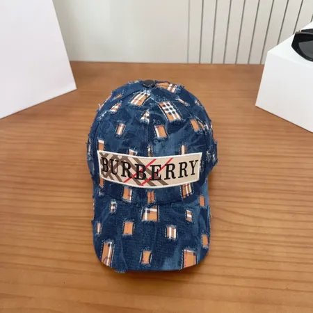 バーバリー ス 帽子