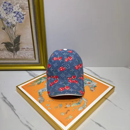 ルイヴィトン 帽子