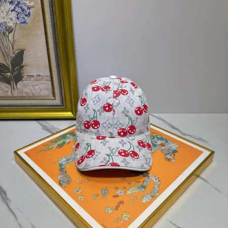 ルイヴィトン 帽子