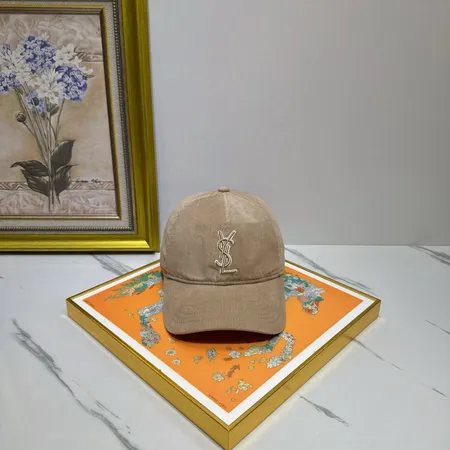 イブサンローラン 帽子