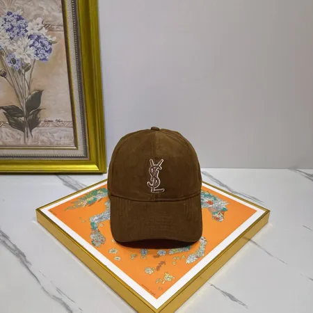 イブサンローラン 帽子