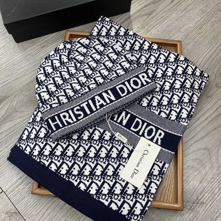 ディオール 帽子