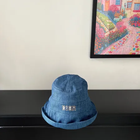 ディオール 帽子