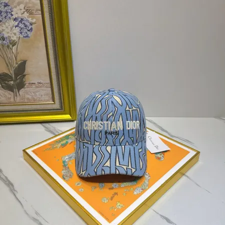 ディオール 帽子